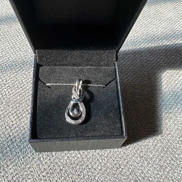 Sterling silver necklace - Picture 1 of 1